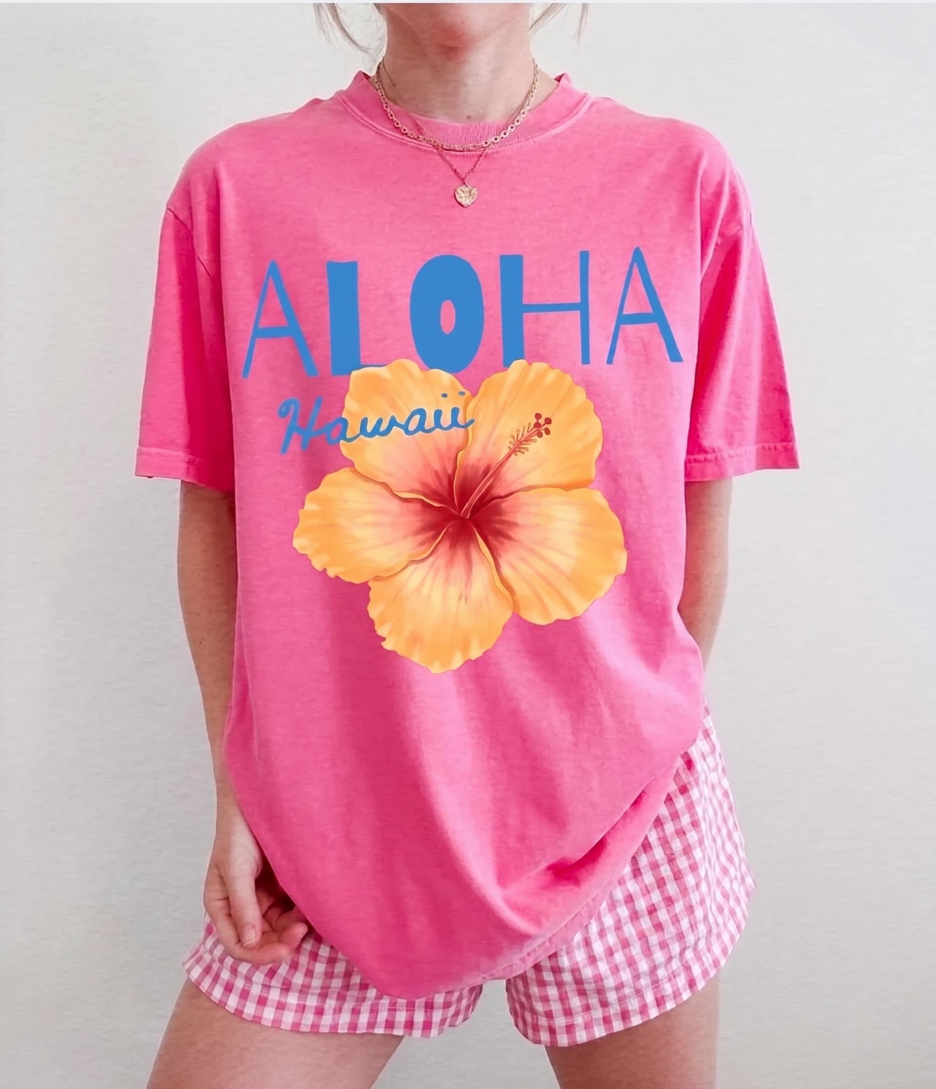 Aloha Hawaii Hibiscus Graphic Oversized T-Shirt For Women Retro Summer Beach Preppy Aesthetic Banana Yellow Casual Cotton Tee Trendy Summer Flower Shirt Aloha Hawaii Tshirt Retro Summer Top Hawaiian Shirt Beach Lover Tee