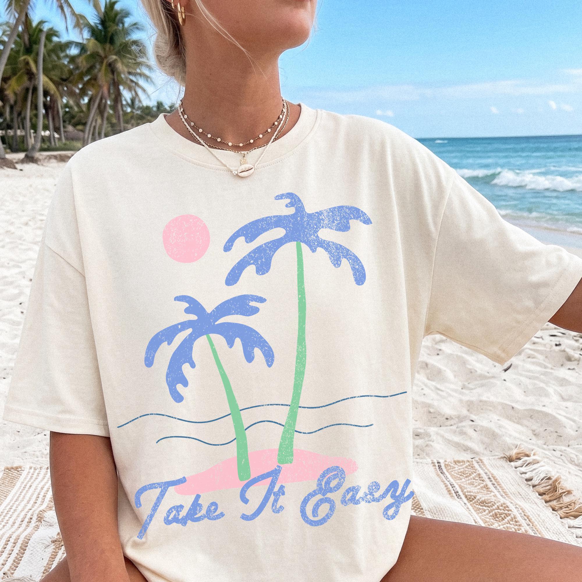 Take It Easy Palm Tree Graphic Oversized T-Shirt For Women And Teens Retro Coastal Granddaughter Beachy Summer Preppy Aesthetic Cream Casual Loose Fit Vacation Graphic Tee Trendy Y2k Summervibes Lounge Wear