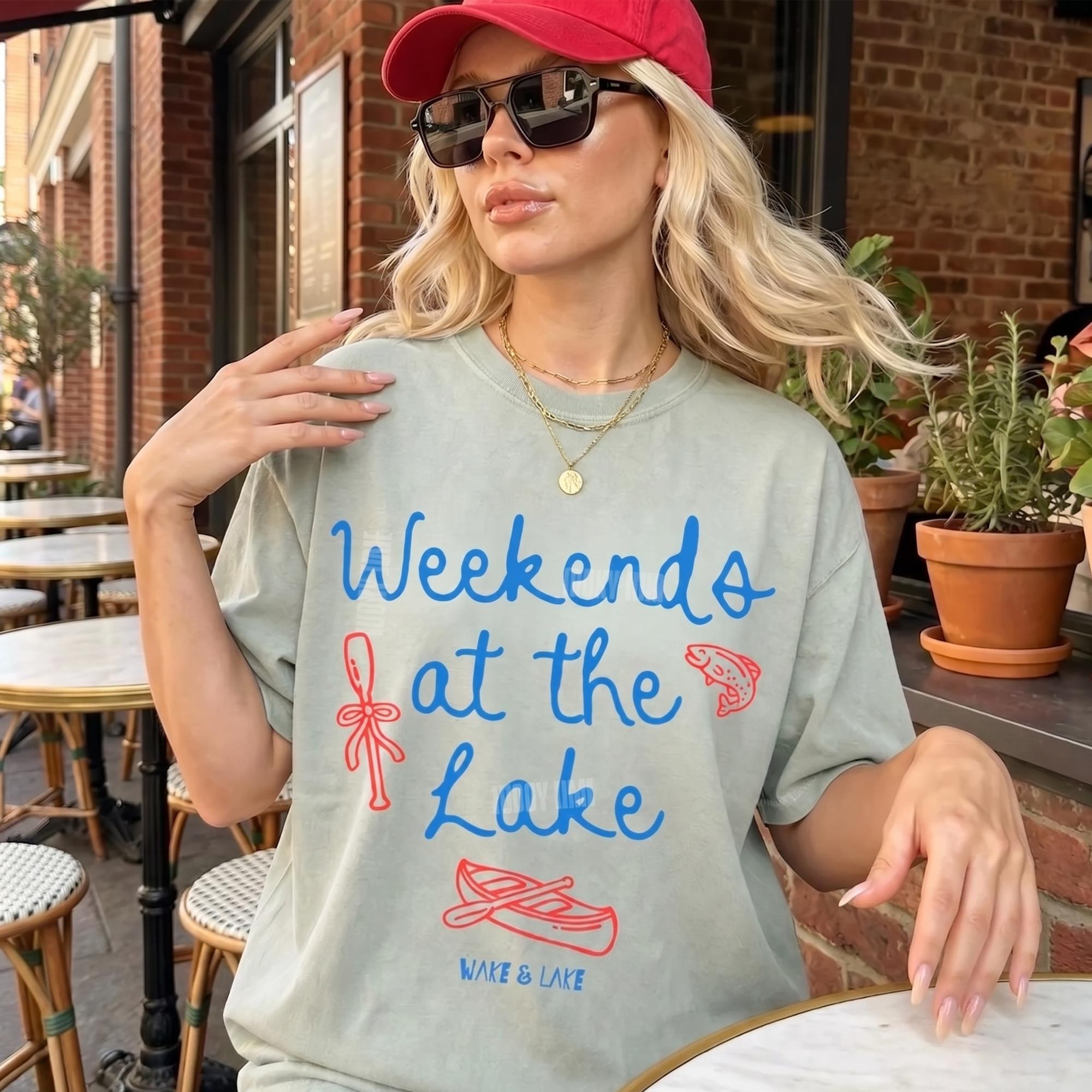 Weekends At The Lake Graphic T-Shirt For Women Trendy Summer Preppy Coastal Aesthetic Ivory Cotton Blend Hand Drawn Lake Life Shirt Boating Shirt River Life Lake Lover Tee Casual Vacation Outfit Trendy Summer Apparel Top