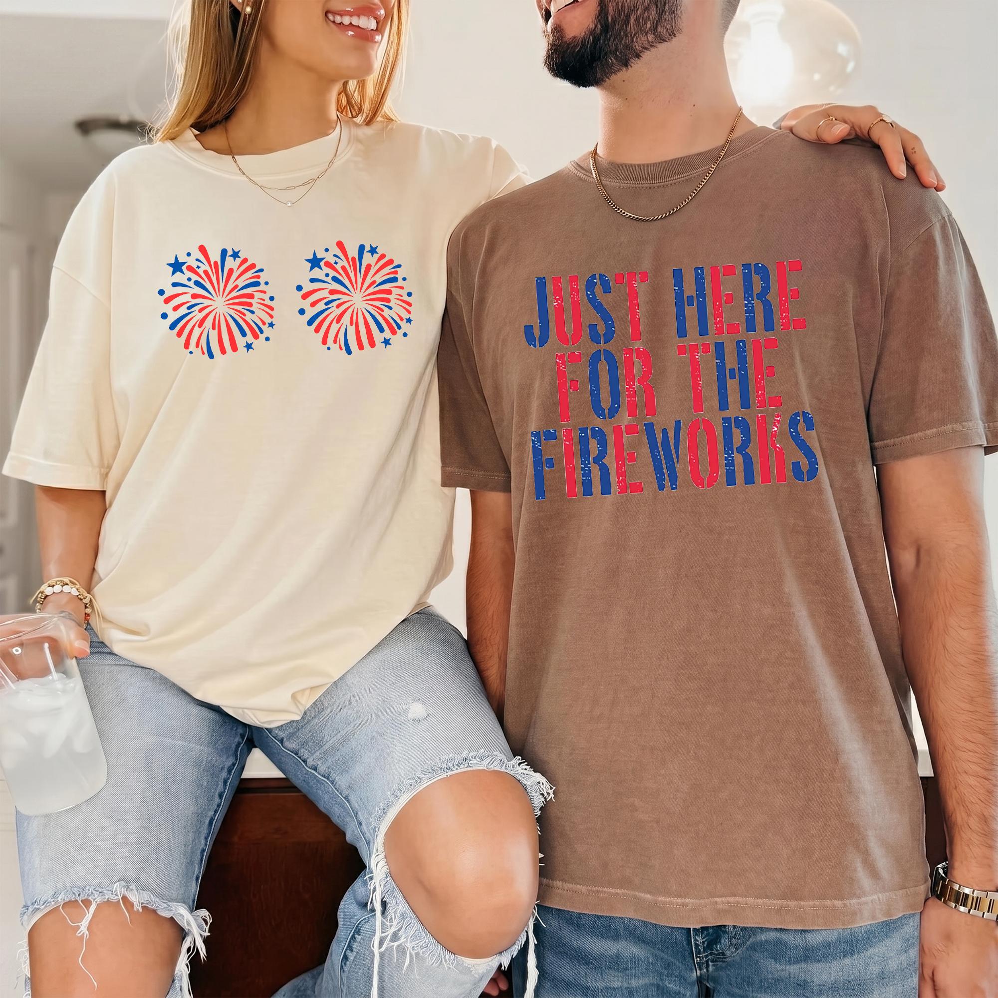 Women'S Patriotic Fourth Of July Graphic T-Shirt - Kangaroo Pocket, Ribbed Trim, Wrap-Accent, Retro Vintage Americana Distressed Aesthetic, Cream & Brown Fabric Apparel, Fireworks-Themed Summer Party Top