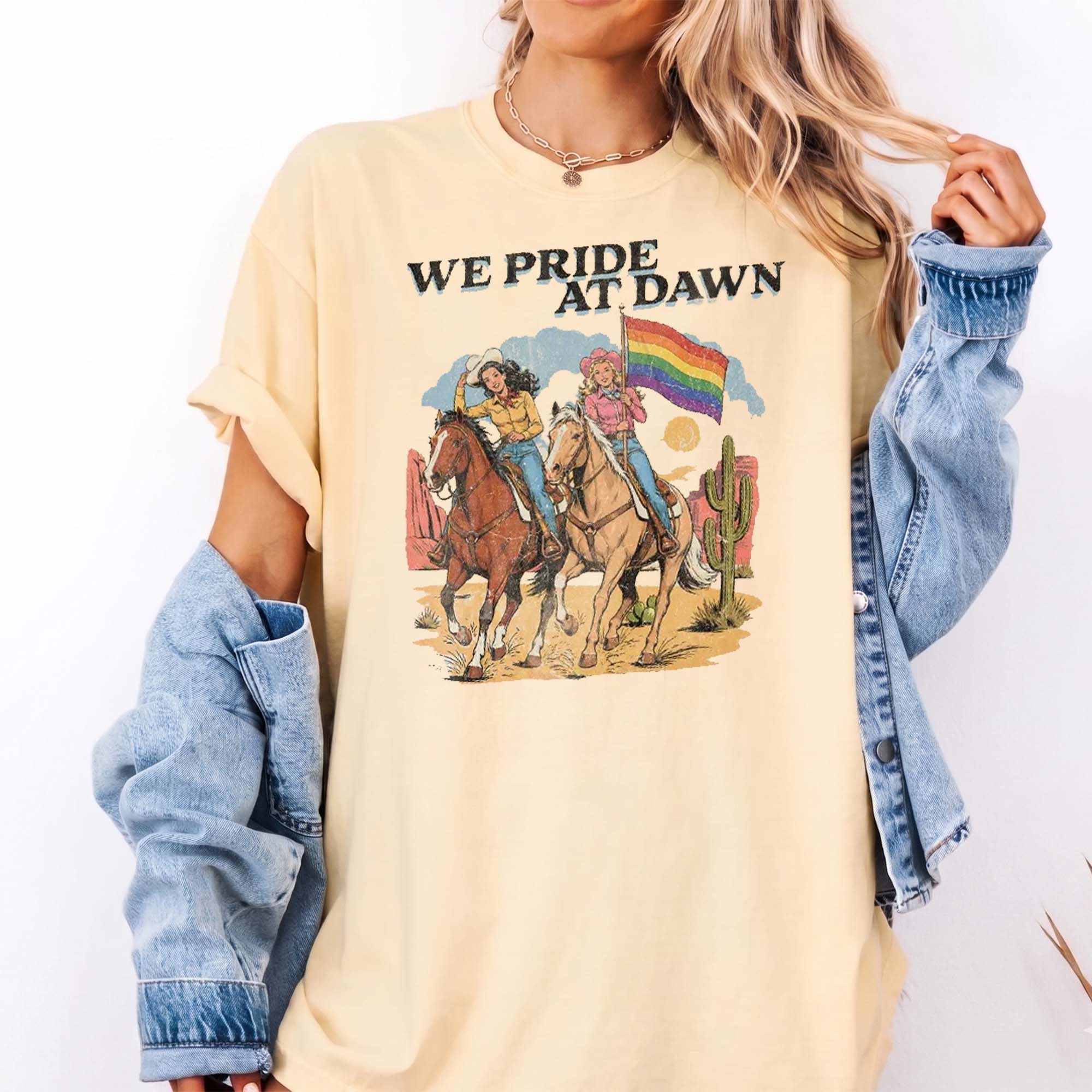 We Pride At Dawn T-Shirt Vintage Western Cowgirl Horse Riding Graphic Tee Lgbtq Rainbow Flag Pride Month Desert Cactus Cream Ivory Tshirt Retro Southern Country Gay Lesbian Ally Gift Women Men Casual Aesthetic Short Sleeve Top