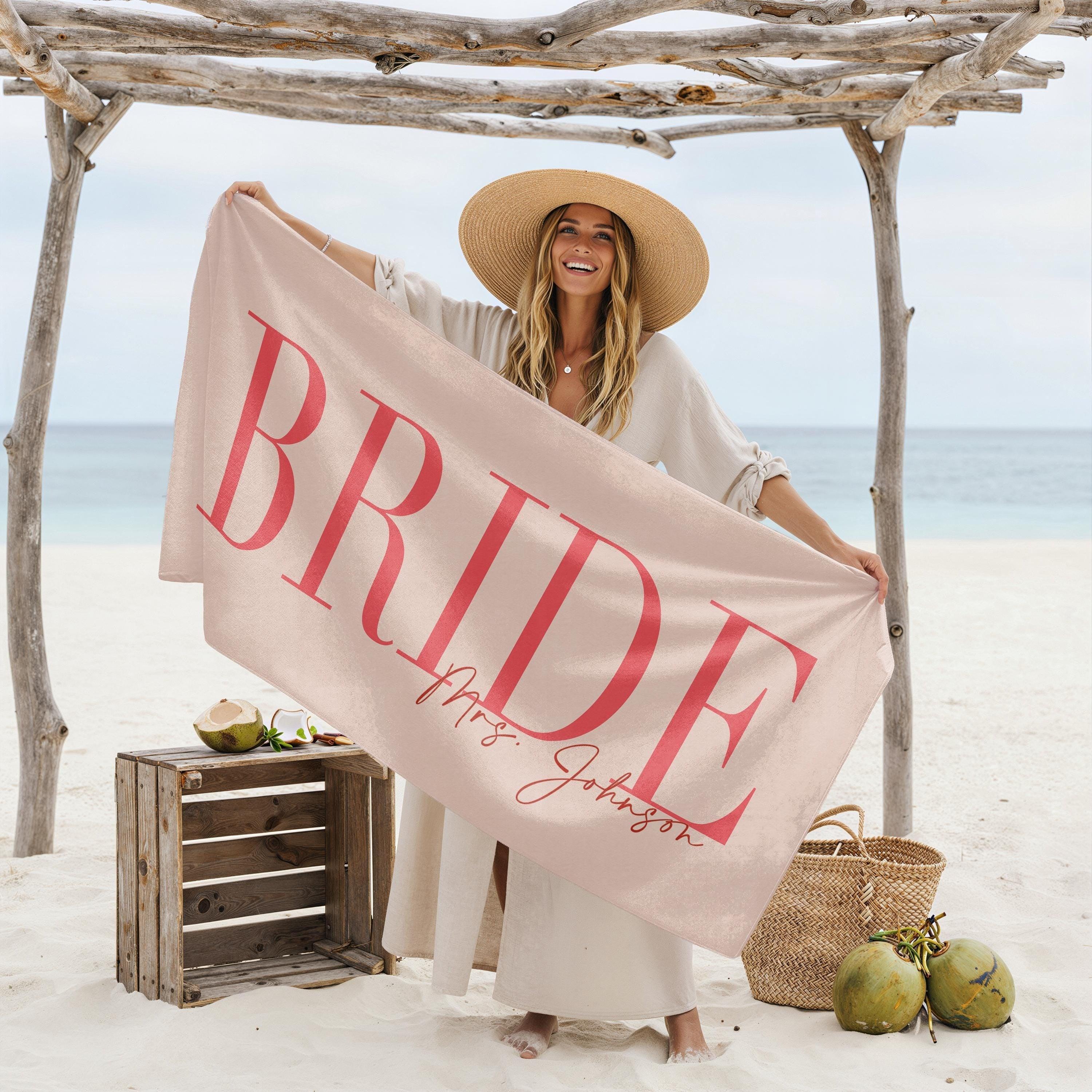 Custom Personalized Future Mrs Bride Beach Towel For Women Elegant Coastal Aesthetic Light Blue Pool Towel Bachelorette Party Favor Bridal Shower Gift Honeymoon Travel Essential Summer Vacation Accessory Quick Dry