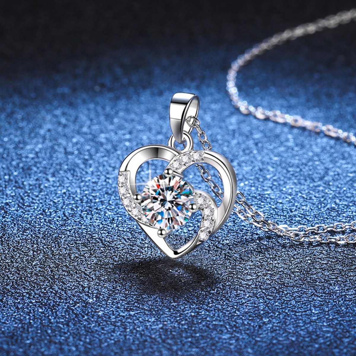 925 Sterling Silver Zircon Heart Necklace